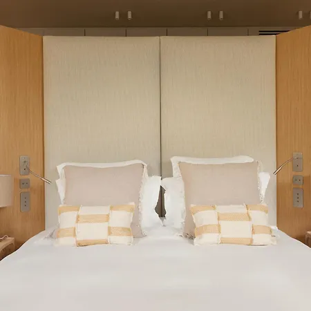 Highstay - Luxury Serviced - Eiffel Apartment